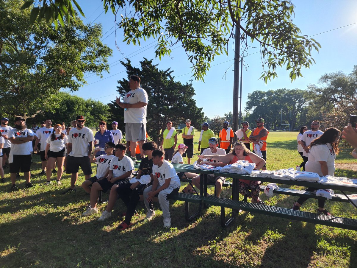 Lem Moore tweet media