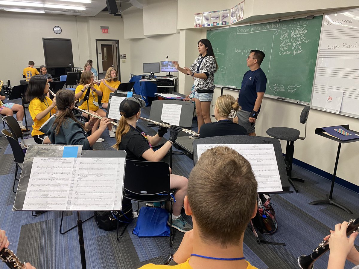 Crossroads Drum Major & Leadership Clinic tweet media