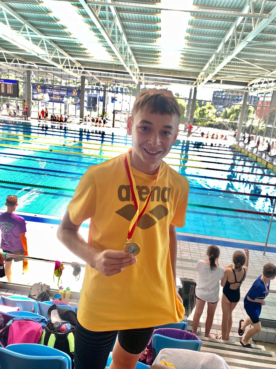 RhonddaSwimming's tweet photo. Gold for Charlie Nash and Fabian Buczylo 🥇🥇 and Bronze 🥉for Regan Cooksey in the 50m butterfly 🏊🏼‍♂️🏊🏼‍♂️🏊🏼‍♂️ #flyboys
Great swimming boys!!! 🙌🏼
@SwimWales @SportRCT @PontyhighPE @PontypriddHS @Treorchy11 @TreorchyComp @CNSRCT @CNS_HealthandWb https://t.co/VBlagp1i1R