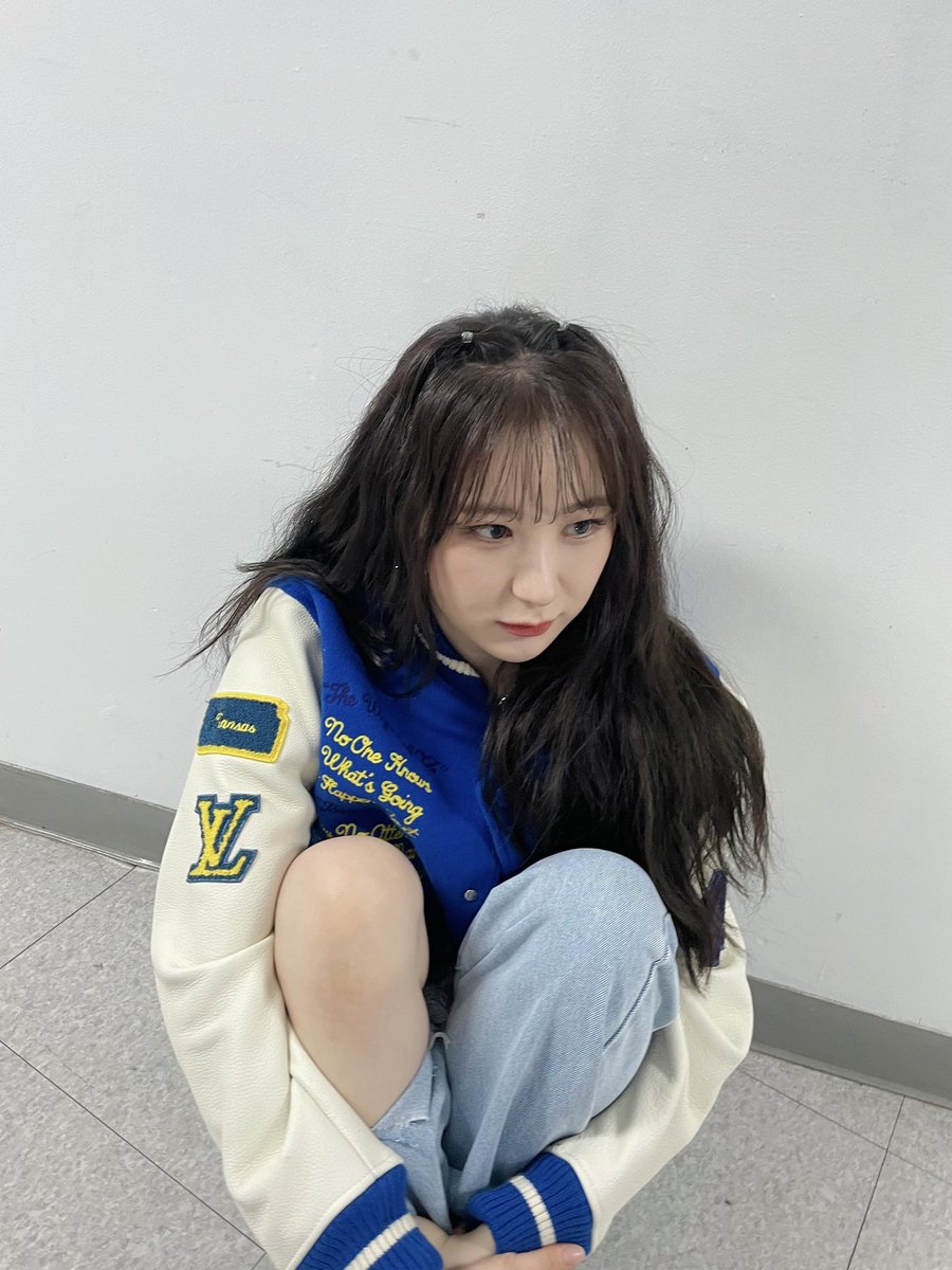 [#CHAEYEON_pic📸] 22.07.09 2022 스트릿 우먼 파이터 리유니온 콘서트 [THE NEXT ERA] DAY 1

깃털처럼 날아다니며 완벽한 무대를 보여준 채연이🙌🤍 내일 공연도 기대해 주세요😍

#이채연 #LEECHAEYEON