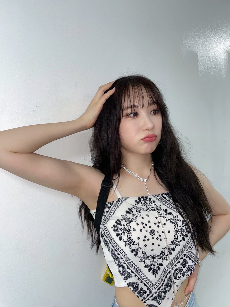 official_LCY's tweet photo. [#CHAEYEON_pic📸] 22.07.09 2022 스트릿 우먼 파이터 리유니온 콘서트 [THE NEXT ERA] DAY 1

깃털처럼 날아다니며 완벽한 무대를 보여준 채연이🙌🤍 내일 공연도 기대해 주세요😍

#이채연 #LEECHAEYEON https://t.co/hZz2GxKgId