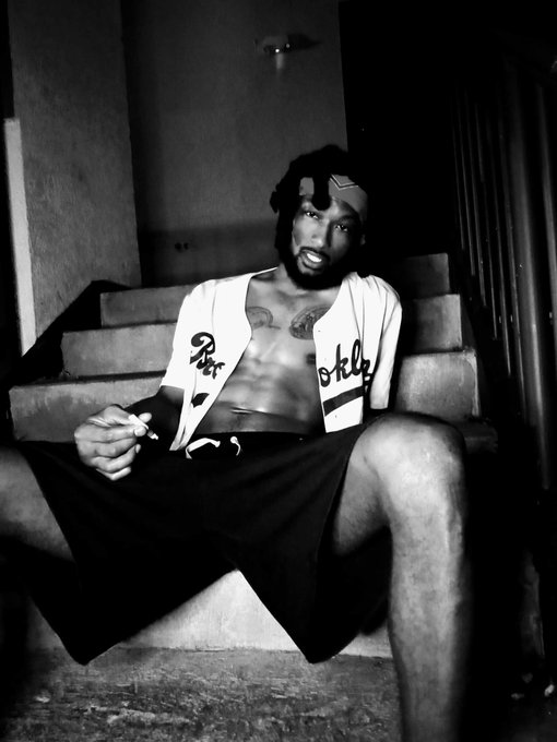 🖤📸🤍 https://t.co/Y4cz1aDFus