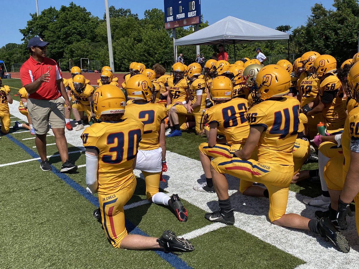 GrensFootball's tweet photo. “Football requires everything from you” inspirational words from Coach Travis #JrGaels https://t.co/QA7HfXpG9G