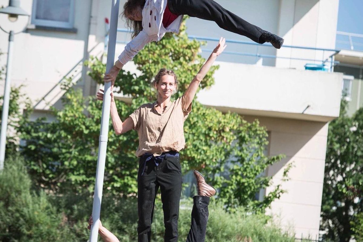 Compagnie des Contraires tweet media