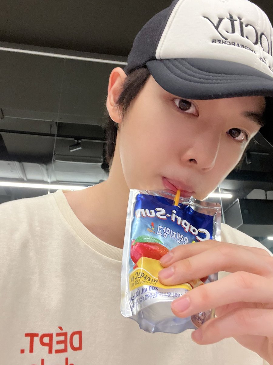 jscposts's tweet photo. 220710 🦌💭

"practice done!!!!" https://t.co/kQ8TTkY760