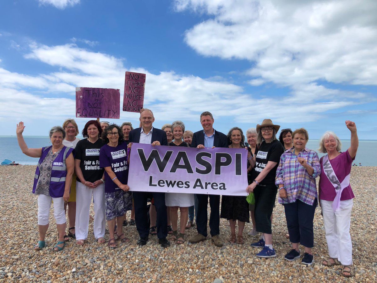 Great to welcome <a href="/LibDems/">Liberal Democrats</a> leader <a href="/EdwardJDavey/">Ed Davey</a> to #Seaford today!

Pleasure to meet with <a href="/WaspiLewes2018/">Waspi Lewes Area Group</a> #WASPI

📸 <a href="/dogdaysarerover/">RozBassford</a>