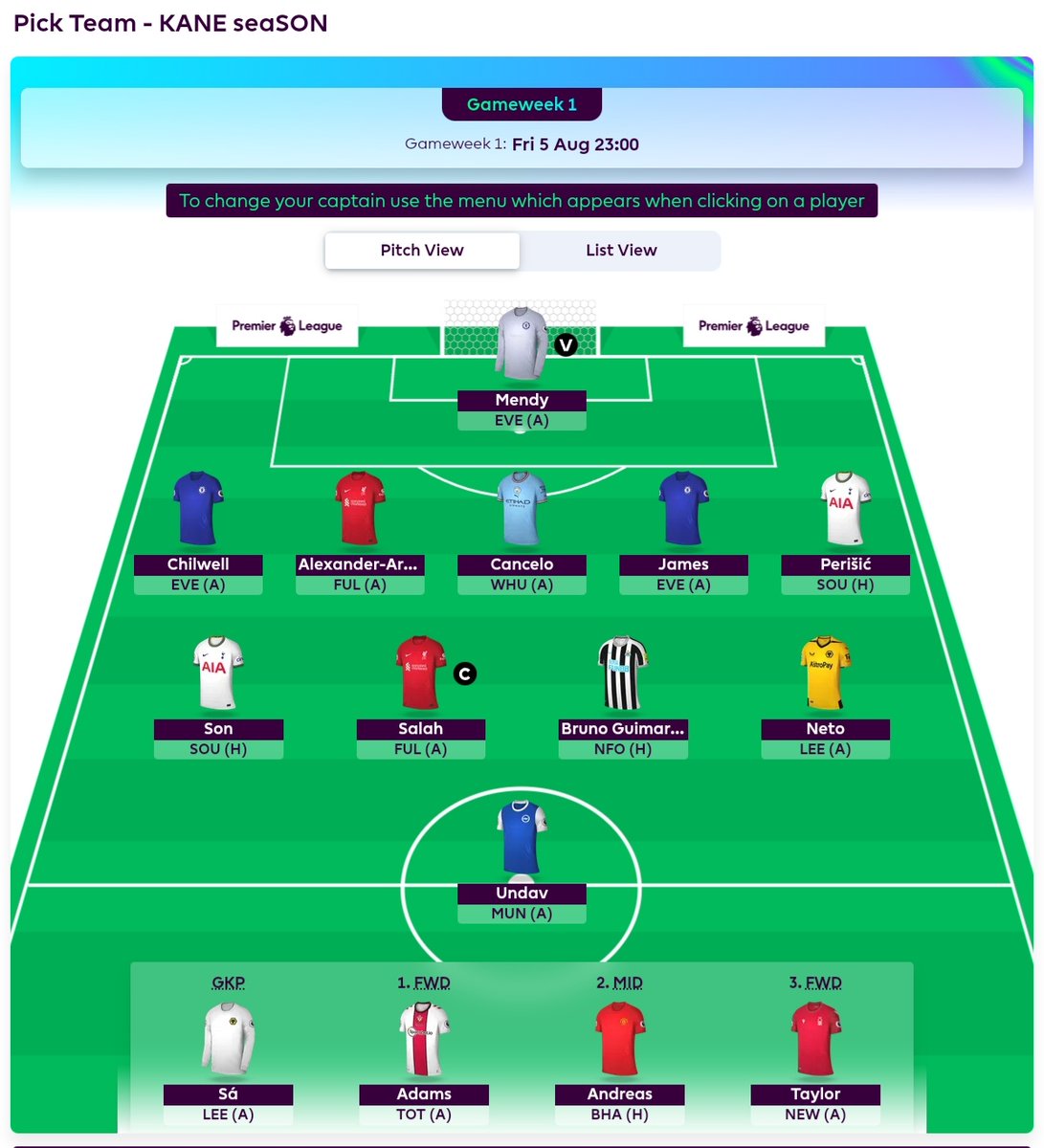 HuntFpl's tweet photo. Left vs Right? Which is better? I'm leaning towards Right 🤌
#FPL #FPLCommunity https://t.co/1nKRs6zskz