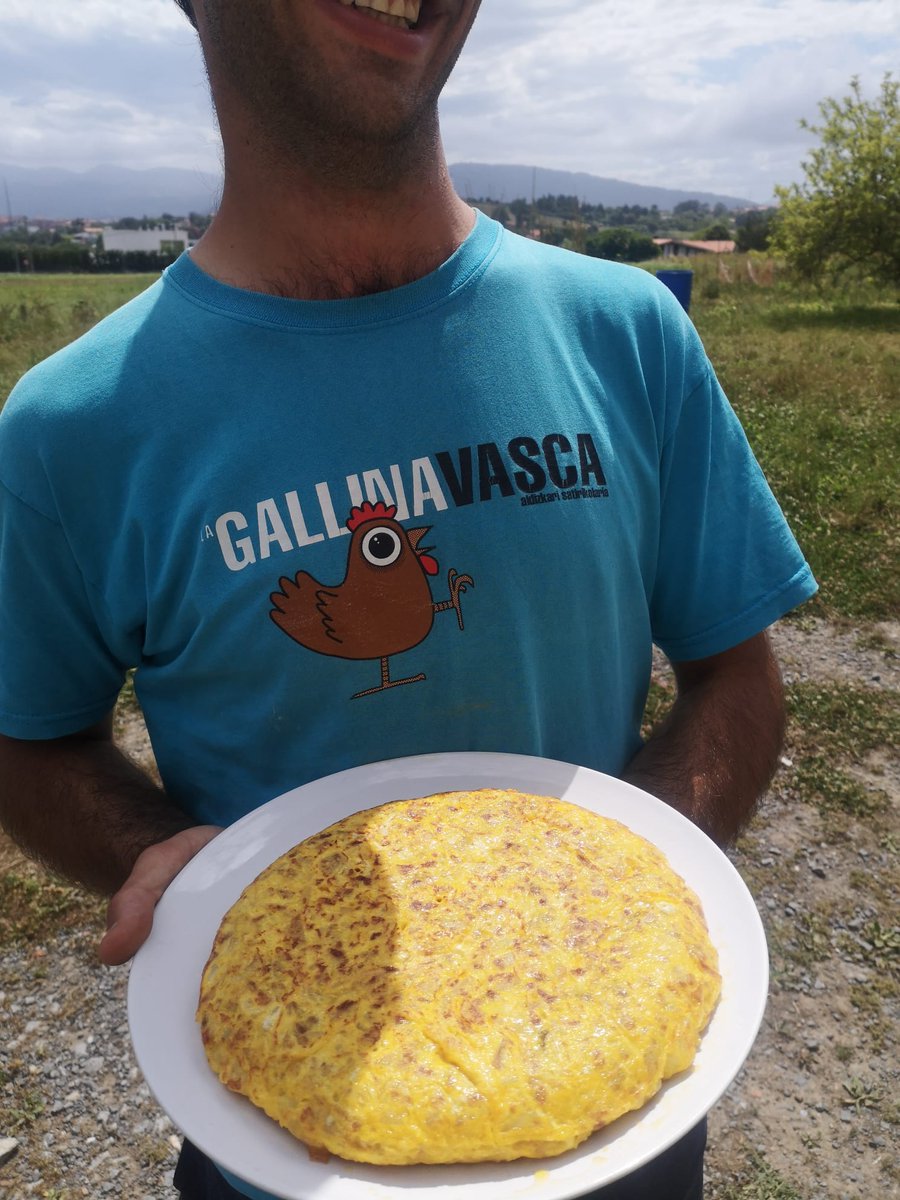 Otxantegiko arrautz, patata eta kipulekin egindako tortilla gozoak dastatu nahi dituzu?
Ba hurbildu domeketan ortuan laguntzen eta agian aukera izango duzu!