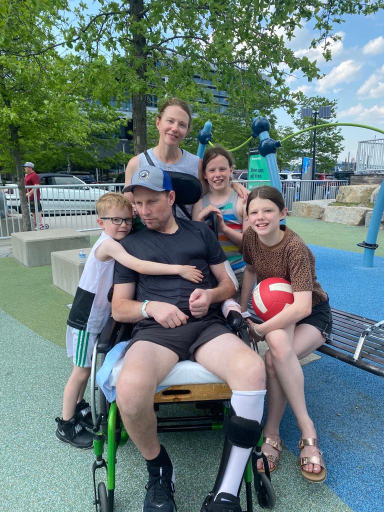 In December2021 Ciaran and his family’s life changed forever, he has been through a lot and has come out fighting please help us help them.            gofund.me/4727ea7d