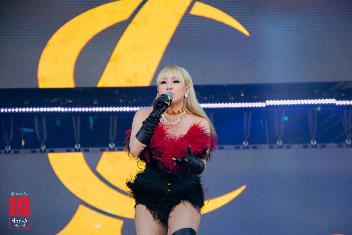 AsoHanAMadrid's tweet photo. #CL @chaelinCL at  @madcoolfestival
 #Madrid #CL #MadCool2022  #MadCoolwithCL #씨엘 DO NOT EDIT OR CROP LOGO https://t.co/h3yhB4kDTF