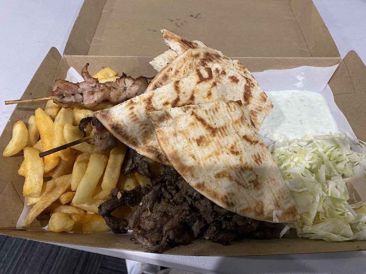 NPLMatchDayLive's tweet photo. @FootyScran - @AdelaideOlympic , South Australian National Premier League ⚽️

Mixed grill :

(lamb,chicken,chevapi,chips,garlic and lettuce) 

$15 (€8) 

✅ https://t.co/VFJVpOMfVI