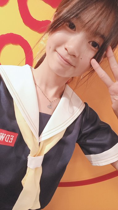 Twitterのコスプレ画像25