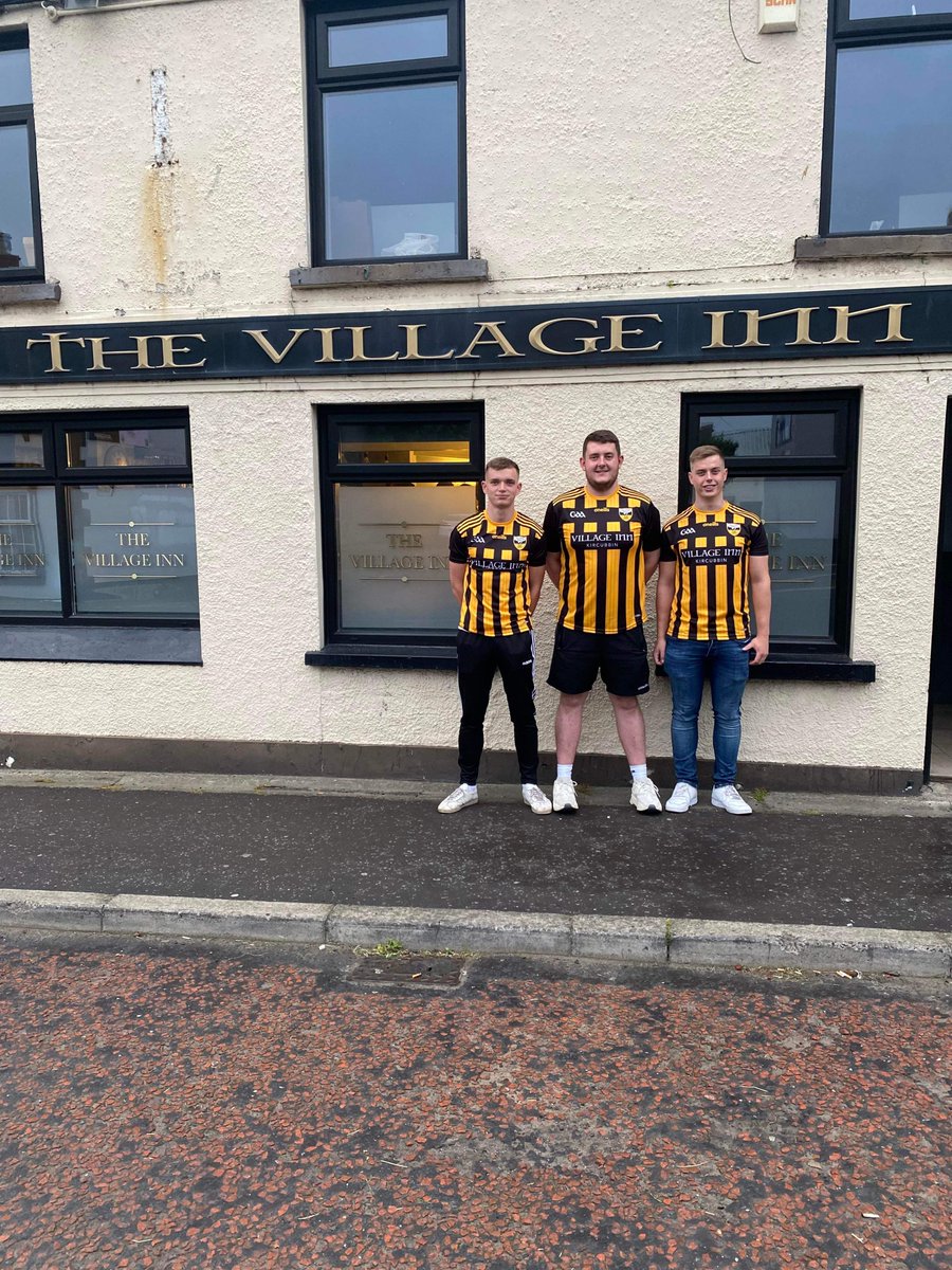 Many thanks to The Village Inn, Kircubbin for sponsoring a new set of jerseys for our 3rds team. Worn here by players Brad &amp; Joe Watson, and team manager, Seán Gilmore.