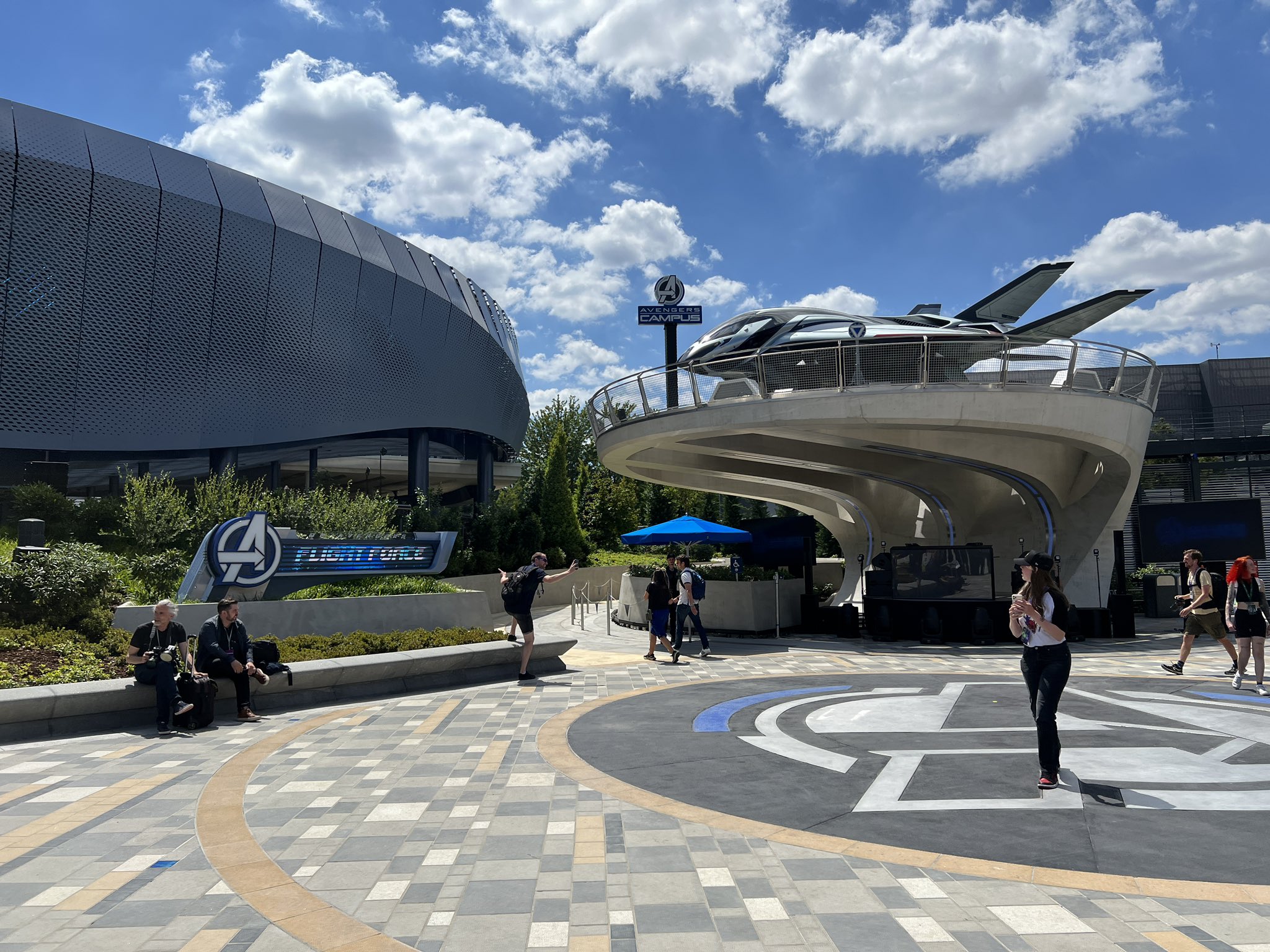 Disneyland Paris Works (DisneylandWorks) / Twitter