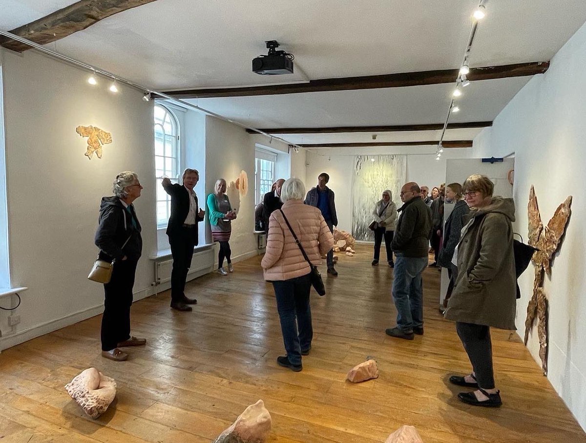 BlackSwanArts's tweet image. We need more #volunteers for fabulous #community arts centre in #Frome #Somerset 

Email exhibitions@blackswanarts.org.uk by Sat 16 July for more info