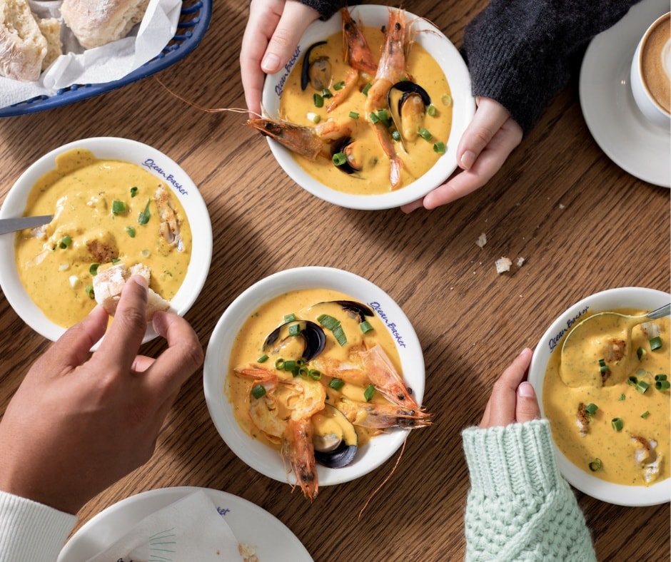 OBMorningview's tweet photo. No need to cook by candlelight or for peanut butter sarmies for supper. We got you covered. Give us a call and let's get those orders in.

#oceanbasketmorningview #seafood #loadshedding #takeaway #SayItWithSeafood https://t.co/pZVMFR3djn
