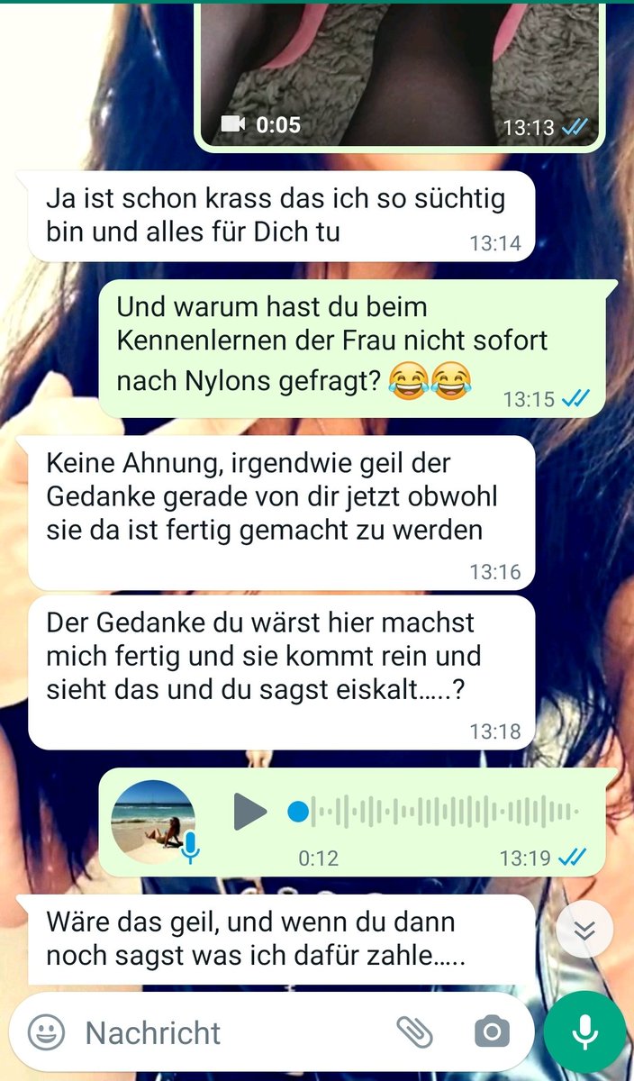 LadyCathy69's tweet photo. Ha ha ha.. mein #Nylonsklave hat jemanden kennen gelernt, und kommt einfach nicht von meinen Füßen los.. 😂
Die aaaarme... wenn die wüsste, dass ich ihn völlig in der Hand habe... 😈😂
#Nylon #findom #finsub #Zahlsklave #Geldherrin #Moneydom #Zahlfotze https://t.co/A7vCEvo3jR