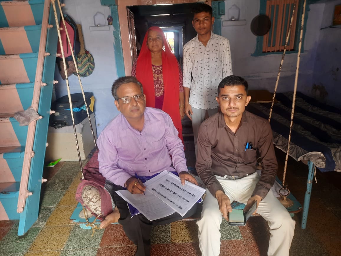 103-ભાવનગર ગ્રામ્ય થોરડી ૧ અને ૨ તથા ભાગ ૩૧૧,૩૧૨ ઘોઘા H2H BLO visit
<a href="/CEOGujarat/">Chief Electoral Officer, Gujarat</a> <a href="/ECISVEEP/">Election Commission of India</a> <a href="/Collectorbhav/">Collector & District Magistrate Bhavnagar</a>