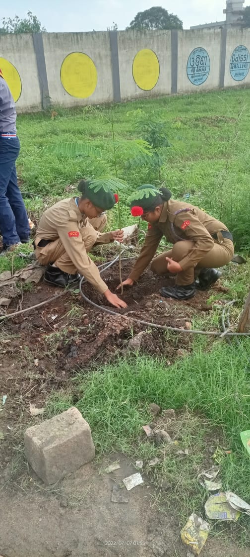 #NationalCadetCorps
Van Mahotsav week was celebrated by NCC Cadets of Odisha from 04 July to 09 July 2022.
<a href="/GovernorOdisha/">Governor Odisha</a>
<a href="/Naveen_Odisha/">Naveen Patnaik</a>
<a href="/HQ_DG_NCC/">National Cadet Corps</a>
<a href="/DHE_Odisha/">Higher Education Department, Govt. of Odisha 🇮🇳</a>