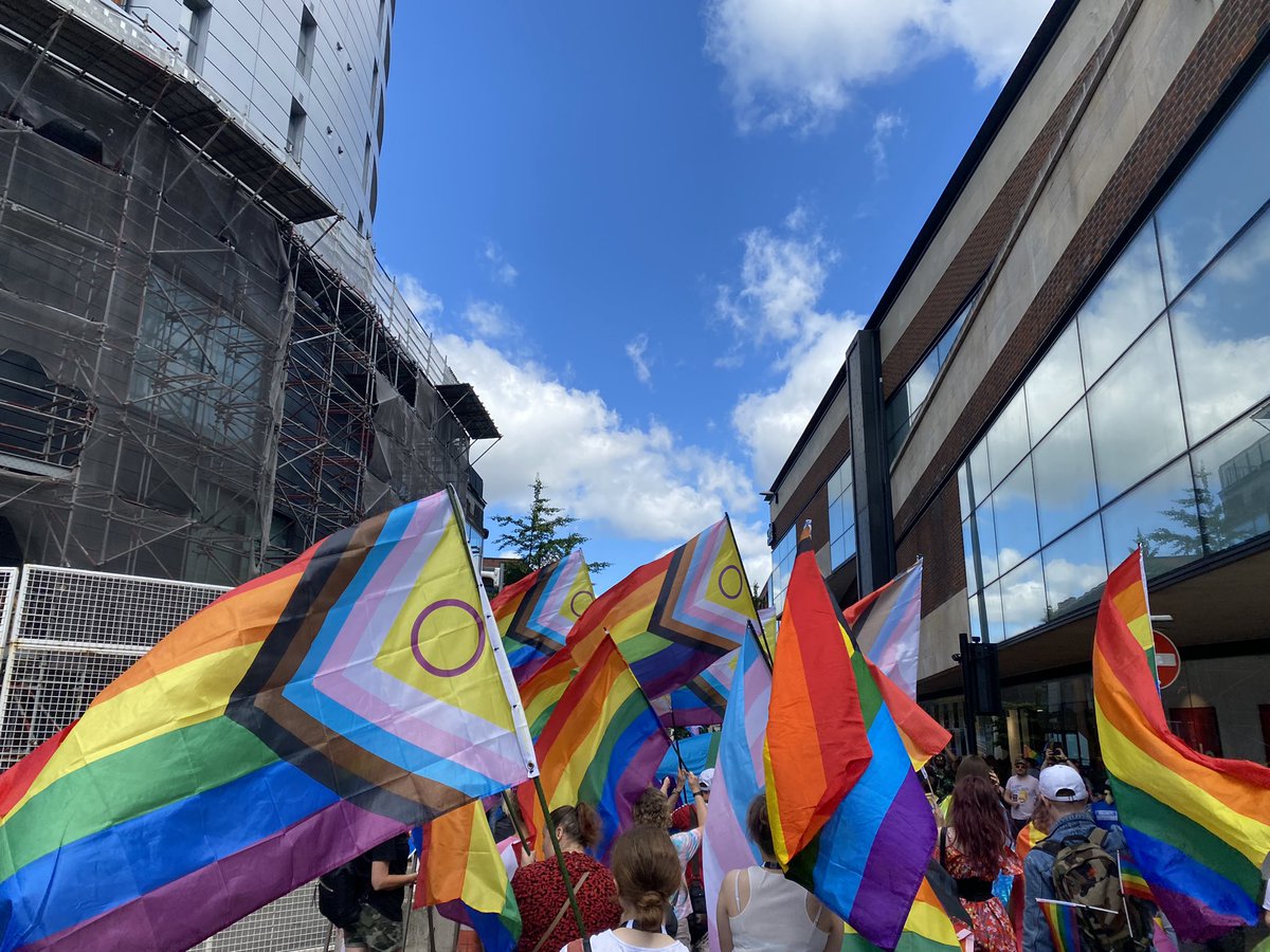 Lizzie Smith tweet media