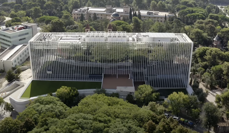 HPCwire's tweet photo. #Atos will be the vendor for the long-awaited MareNostrum 5 #supercomputer capable of delivering 314 peak #petaflops. More here: https://t.co/QpDeSSx7gc #HPCwire https://t.co/tKNneKUI8N
