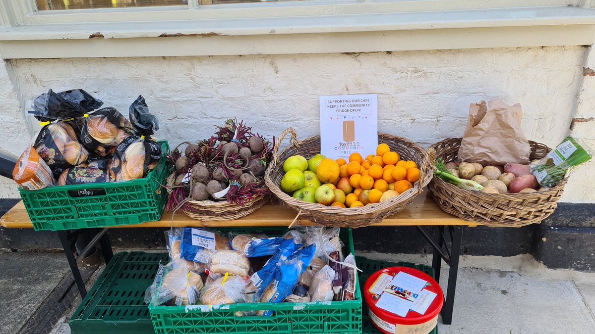 Last few pickings of the day! Take and donate
#York #refill #surplus