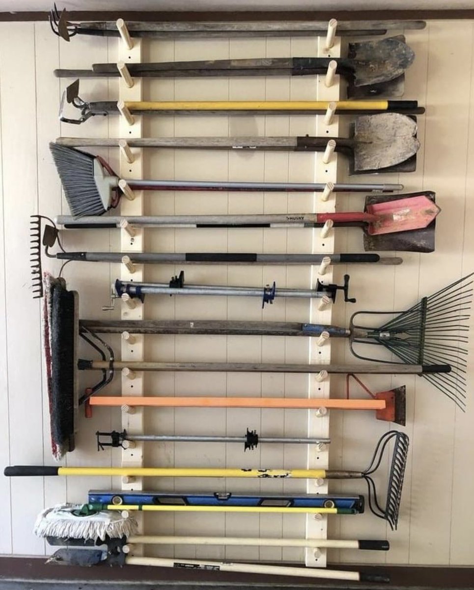 I rather enjoy this vertical garden tool storage.  Simple solutions are often the best solutions.  Maybe turn the tines inward on those rakes…

I recently visited a friend who stores her garden hand tools in an old mailbox IN her garden 🤯.  Accessible, next level simplicity.📫