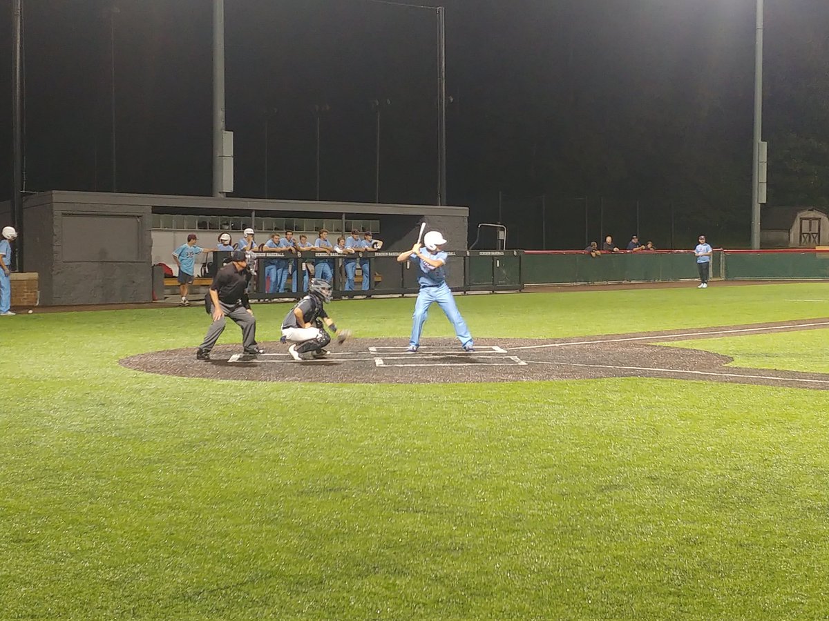 BroskieCobras's tweet photo. The 17U Cobras move onto the Platinum Bracket of the Buckeye Elite Tourn after going 3-0 in Pool Play.
Goodq pitching by L.Graham, D.Burleson, B.Broskie,M.Farmer, K.Brady, and B.Mason.

The Offense:
L.Graham 1HR 342ft B.Trout,A.Granger, C.Carter, B.Arthur, L.McFarland. A.Pickford https://t.co/zgdmgZVDv0