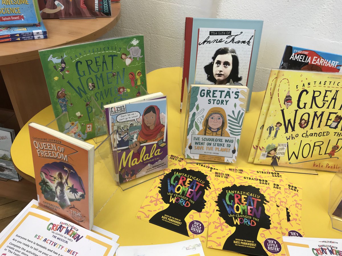 NewhamLibraries's tweet photo. Great display at #CustomHouseLibrary  ⁦@FantasticallyGW⁩ one young lady learning all about Anne Frank from ⁦@RosettaPrimary⁩ inspired to write her own story today https://t.co/gE1eX9SQ2r