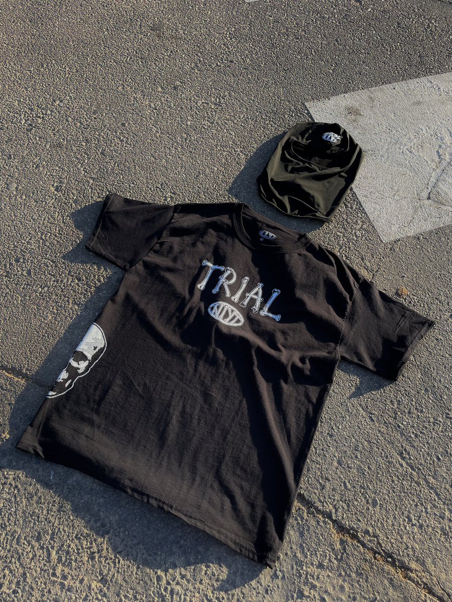 trialniyt's tweet photo. she know that we at war 🏁 https://t.co/TZTN3NF4A8