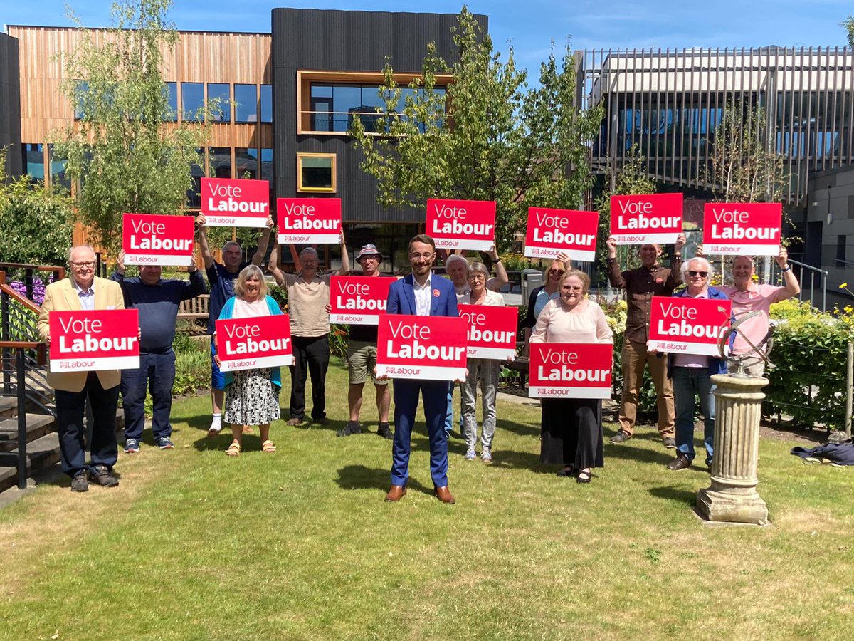 lukejcr's tweet image. Absolutely thrilled to have been selected as the @UKLabour candidate for York Outer. Thank you to members for putting your trust in me - the hard work starts now!