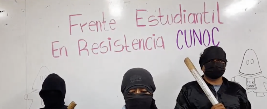 Factor4_GT's tweet photo. 3. 
➡️#Ayer en #Petén el #CUDEP salió a las calles en una #MarchaPorLaDignidad.
➡️ El Frente Estudiantil en Resistencia del #CUNOC exigen pronunciamiento de su sede en contra de la #Corrupción y el #Fraude. https://t.co/51iLgr97If