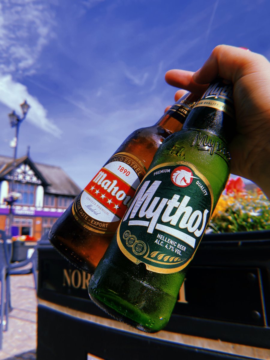 bull_nw's tweet photo. Who needs flights to fancy holiday resorts when the suns shining, it’s the River festival and we’re serving up these bad boys 🌞
#TheBullringNW #Mahou #MythosBeer #VisitNorthwich #NorthwichBID #NorthwichRotary #NorthwichRiverFest2022 https://t.co/K2zcghUBVZ