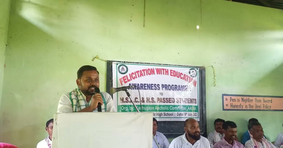 iamwilsonhasda's tweet photo. Attended a felicitation cum education awareness programme of #HSLC & #HS passed students at Kachugaon Public High School, #Kachugaon, #Kokrajhar.
I thank the Kachugaon Anchalik Committee, All Adivasi Students' Association of Assam(AASAA) for organising the event. (1/2) https://t.co/3ZNKhv2Nm5