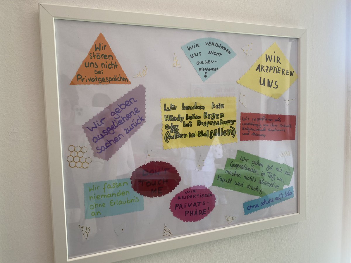 Die Regeln des Treffs vom FeM Mädchenhaus Frankfurt sollten eigentlich universell gültig sein, oder?