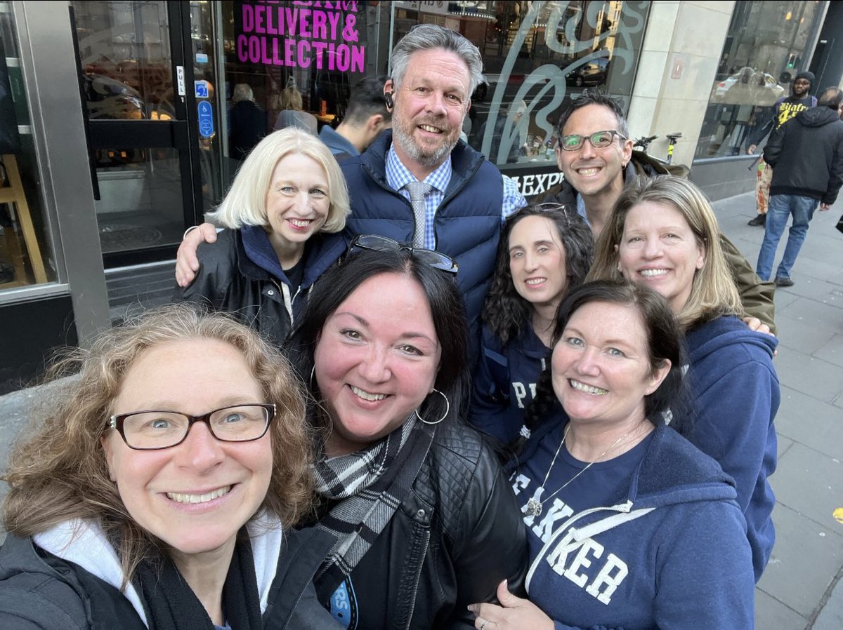 RoadtripPeakers's tweet photo. Our @RoadtripPeakers admin’s #FlashbackFriday post from yesterday! Celebrating some #showusyourroadtripmemories from Scotland! @MyPeakChallenge brought #peakers from 6 states together for this wee #roadtripadventure! We absolutely love our Global #peakerfamily! 💜🏴󠁧󠁢󠁳󠁣󠁴󠁿🚙@SamHeughan https://t.co/yQkVprqYnT