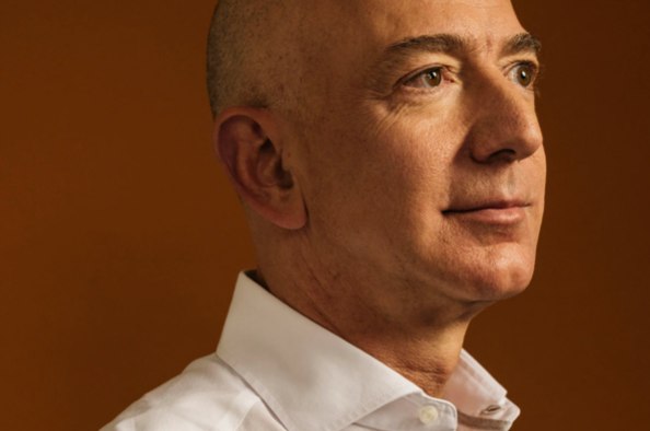 byjinc's tweet photo. In 20 years, Amazon has bloomed into a $1 Trillion juggernaut.

Bezos credits the company's success to one core idea. 

Learn Bezo's secret sauce for growth: https://t.co/35mdVLwVdJ