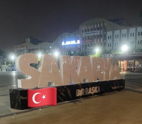 cadder54's tweet photo. Cadder Yönetim Kurulu olarak öncelikle Hemşehrilerimizin ve Tüm İslam Aleminin Kurban Bayramını Tebrik Ederiz…
Allahtan tüm insanlığa hayırlar getirmesini dileriz…
#cadder #çarkcaddesi #sakarya 🇹🇷 https://t.co/7KLrvOrlcu