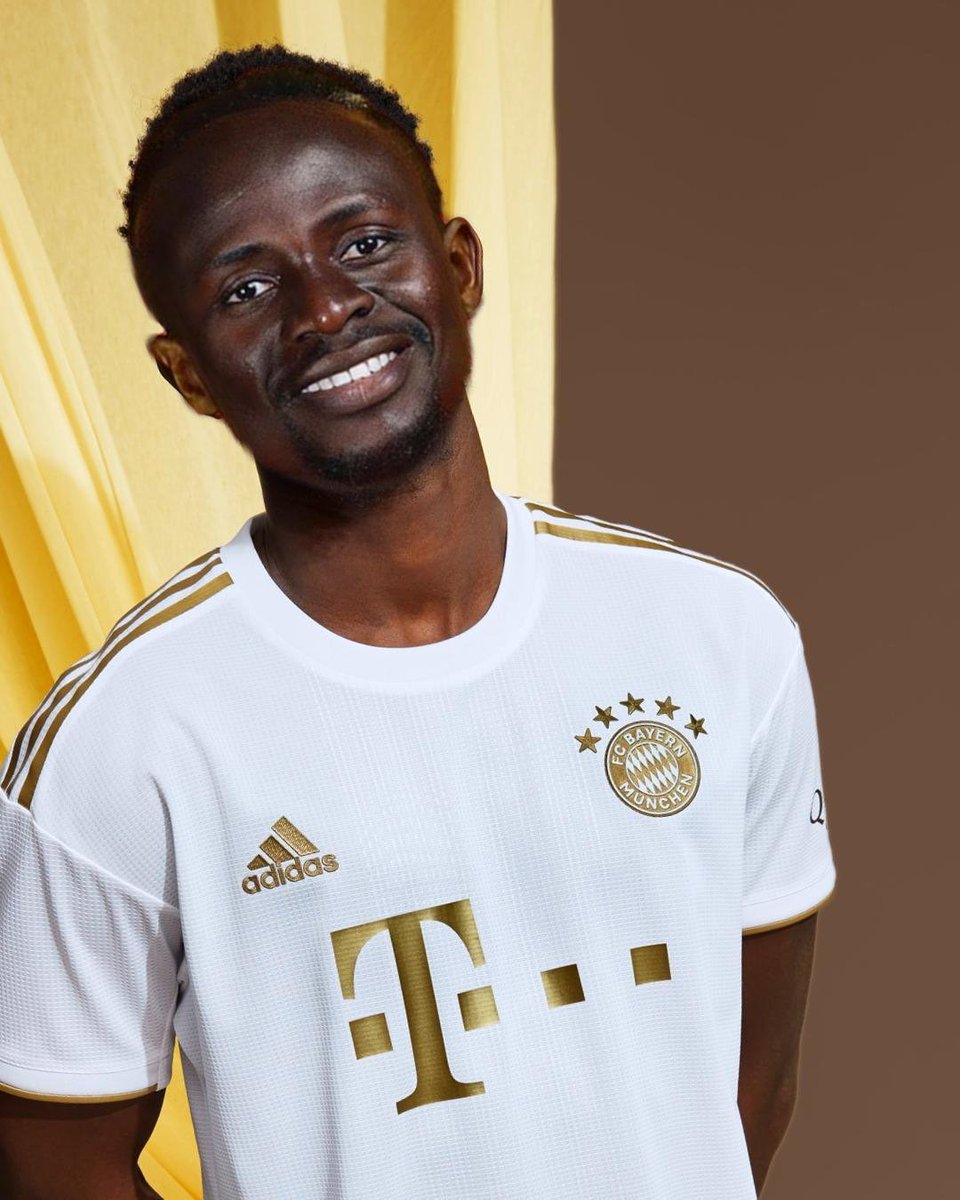 If Rangers beat Sunderland tonight, we’ll giveaway 1x NEW Bayern Munich Away kit with ‘MANÉ #17’ printing. 😍🔴🇸🇳 

To enter:

1️⃣ RT this tweet
2️⃣ Follow us <a href="/TFSCUK/">The Football Shirt Club</a> 

Good luck! 🤞