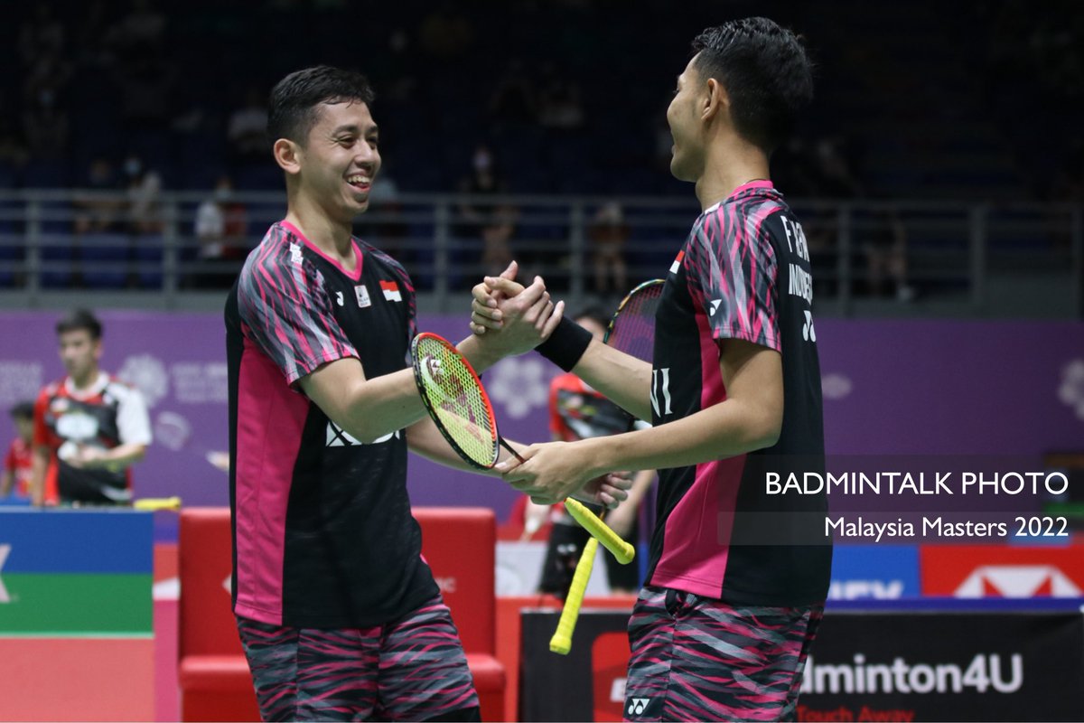GWirjawan's tweet photo. Stars colliding ⭐️✨

#MalaysiaMasters2022 https://t.co/IurPt8llgk
