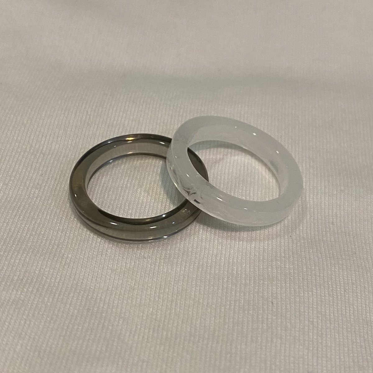 hwngnet's tweet photo. HELP RT ❣️

hyunjin homaika rings dupe G.O

💰RM8 exc local postage for ONE pair (black+white) 
❌ no second payment
✈️ ETA 1-2 weeks after order has been placed

*local postage will be collected later on 

🔗: https://t.co/U6Aooz5AYD

dm if you have any questions!💕

#pasarskz https://t.co/xJFZFvruzT