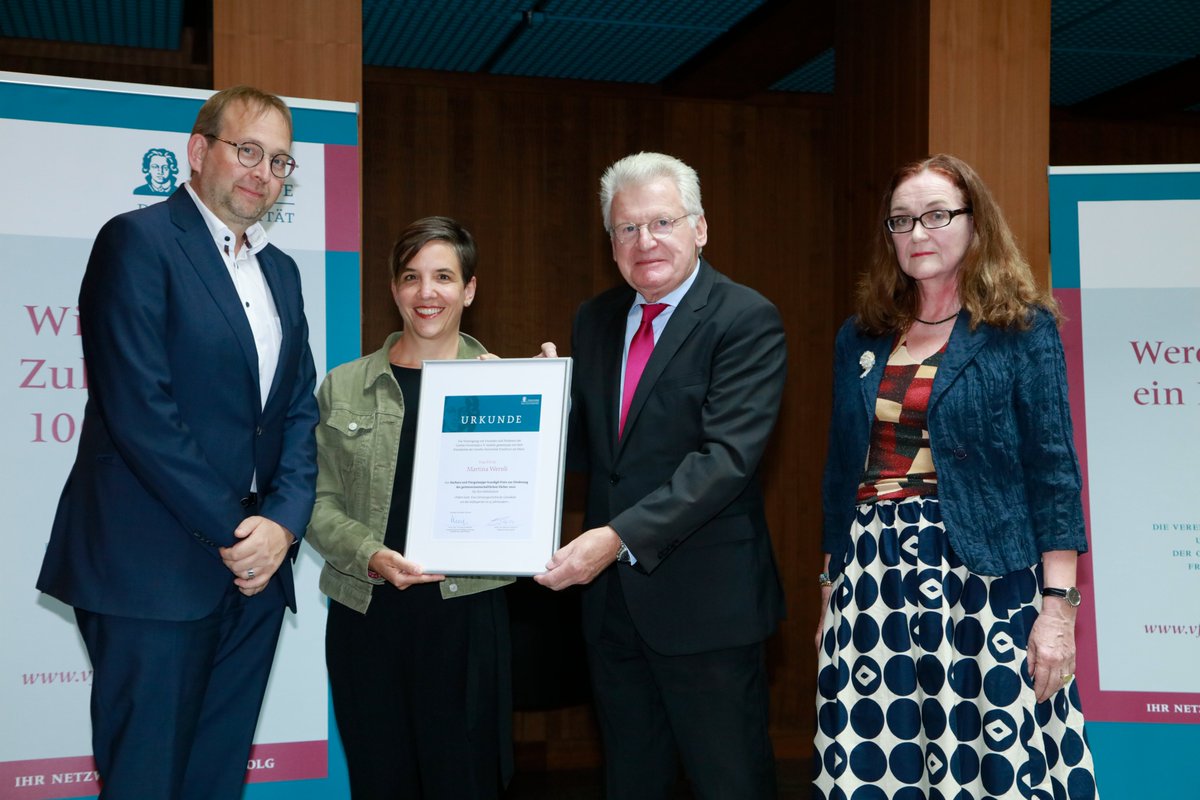 Martina Wernli tweet media