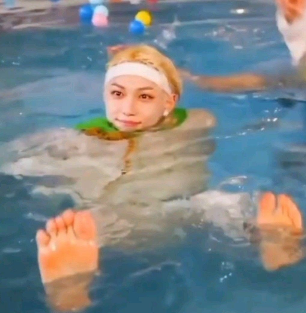 Yaşasıınnn bu bayramda hiçbi akrabamı aramadım 😸😽👍🏻