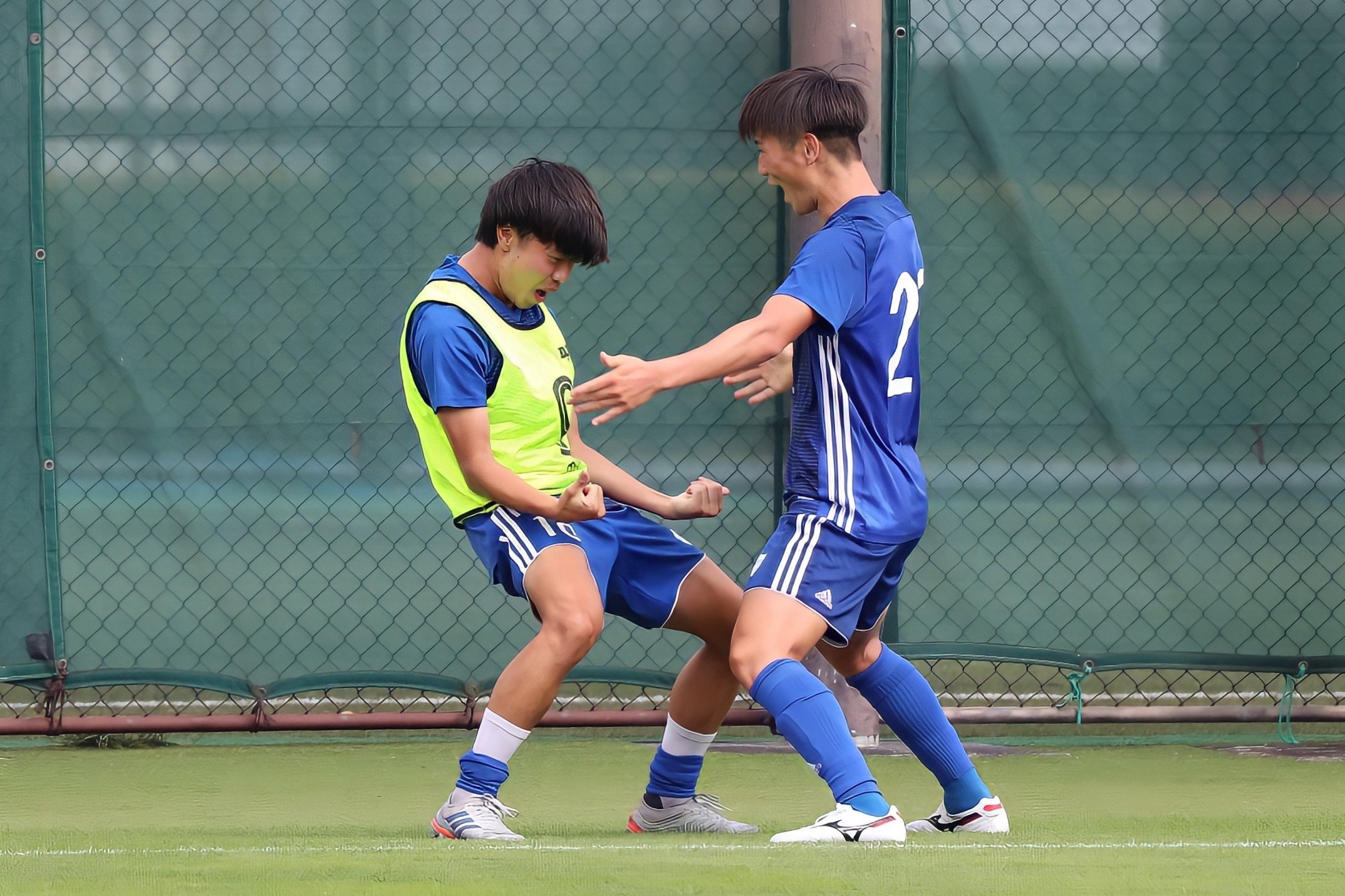 青山学院大学 体育会サッカー部 4点セット ジャージ ポロシャツ上下 別売り可