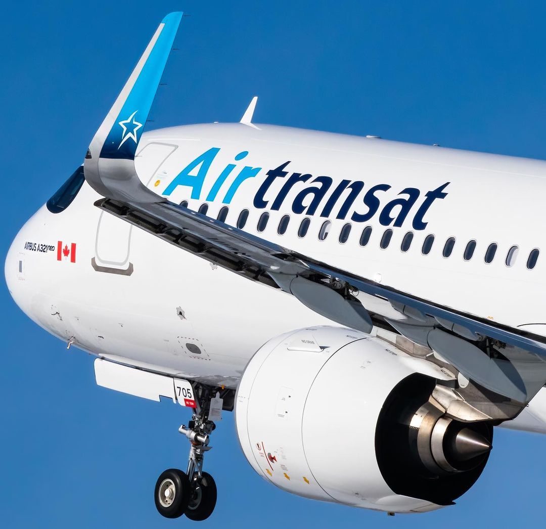 Air Transat tweet media