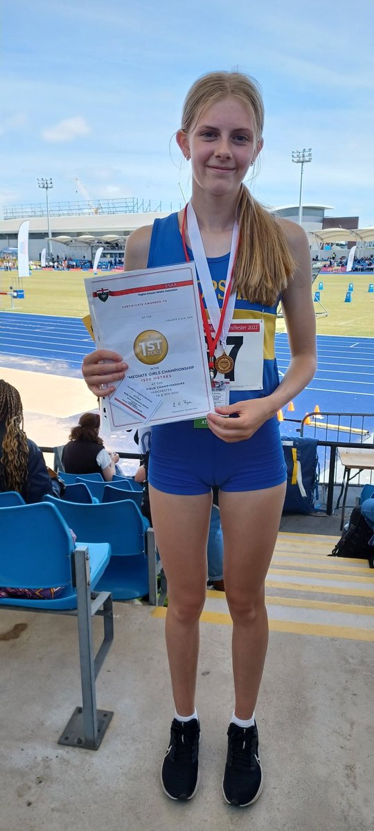 Paul_Sanderson5's tweet photo. Two Shropshire medals so far today at the England Schools Champs in Manchester, to add to Tegan Stoddart's silver in the SG shot yesterday. Gold for Zoe Gilbody, IG 1500m and bronze for Jack Kinrade IB 800m. More events to come. Getting ready for the parade. https://t.co/5vnhkyotnx
