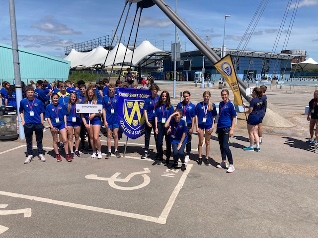 Paul_Sanderson5's tweet photo. Two Shropshire medals so far today at the England Schools Champs in Manchester, to add to Tegan Stoddart's silver in the SG shot yesterday. Gold for Zoe Gilbody, IG 1500m and bronze for Jack Kinrade IB 800m. More events to come. Getting ready for the parade. https://t.co/5vnhkyotnx