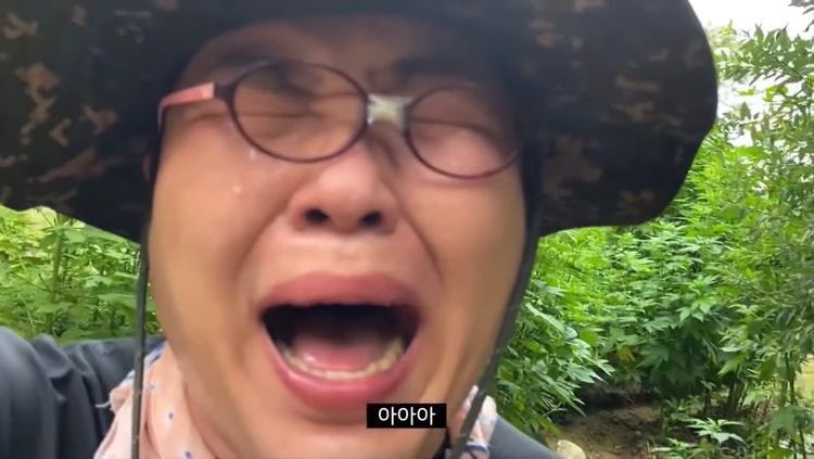 98XO723's tweet photo. 항상 행복하길..
그리고 장사 겁나게 잘 돼서 부자되길.. https://t.co/HtB50q5buH