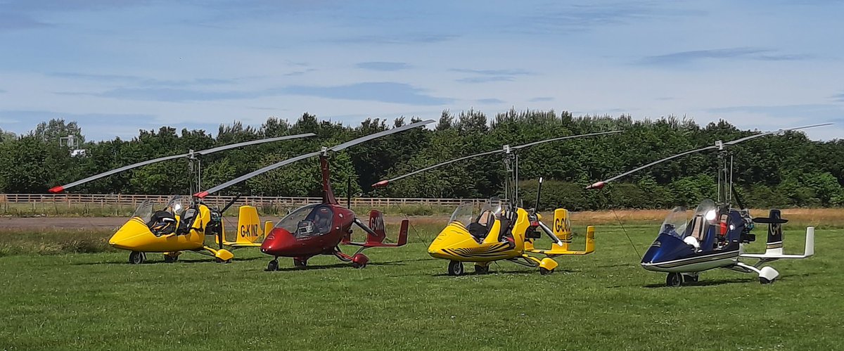 Quick trip to @eshott_airfield on this beautiful morning! 
What a hidden gem - you can see the comings and goings at a small working airfield as well as visit their lovely #cafe!
#Northumberland