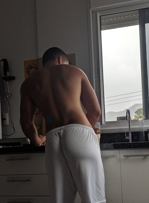 ATV tbm faz o serviço doméstico? https://t.co/0MBzdkzWkH